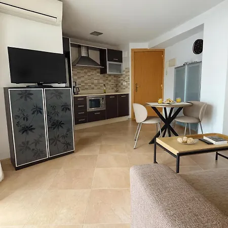 Sanbet Urban Playamar Апартаменты Торремолинос